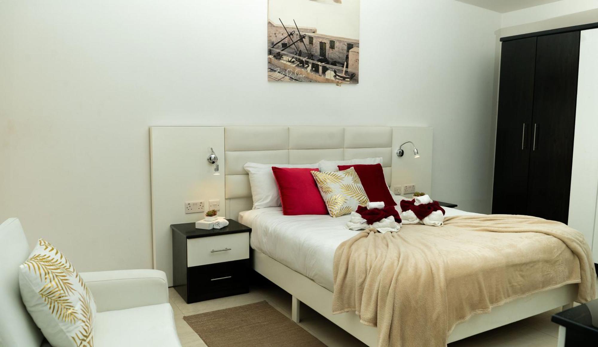 In Ta' Xbiex 3br- 3 Min Yatch Marina * Msida