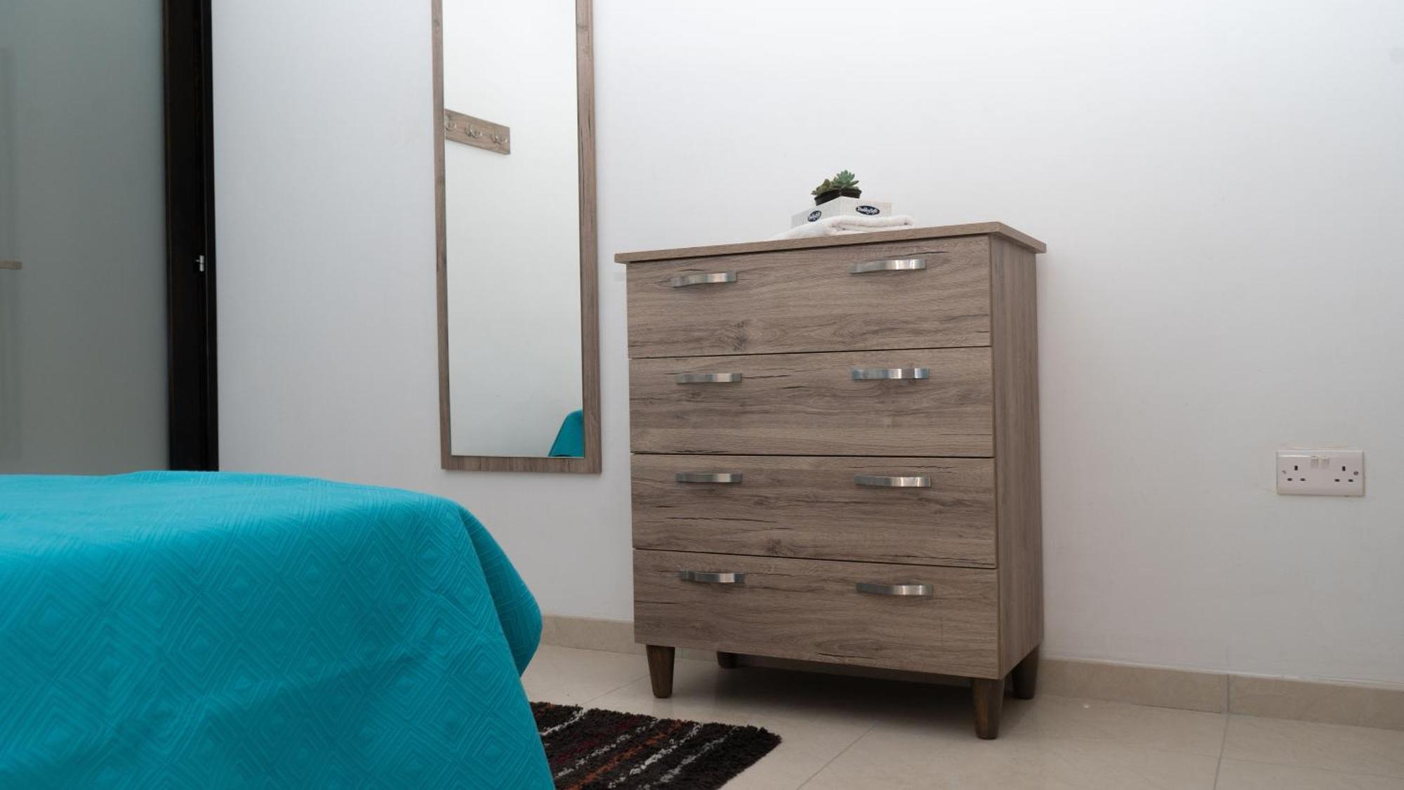 Apartment In Ta' Xbiex 3br- 3 Min Yatch Marina