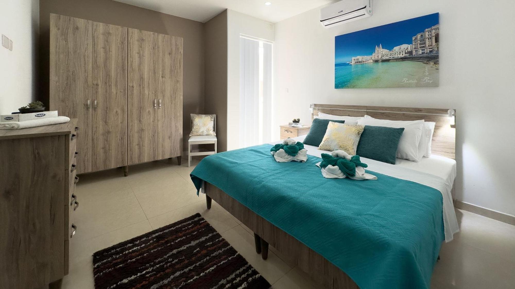 In Ta' Xbiex 3br- 3 Min Yatch Marina Apartment
